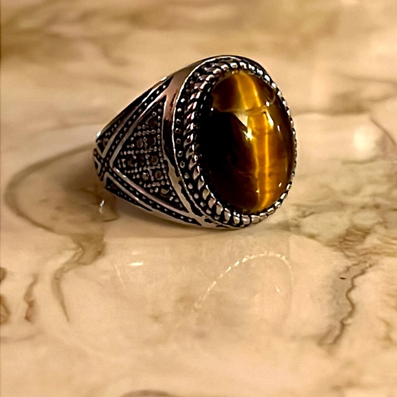 Tiger’s Eye Ring - Picture 2 of 3